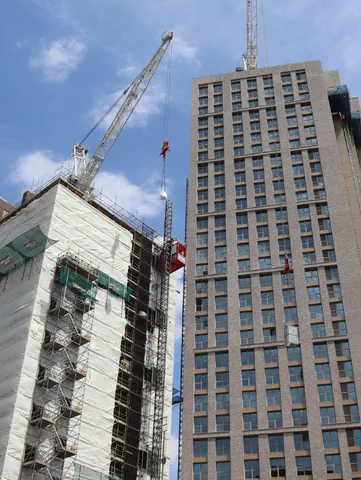 Brogan Group strike access  at  world's tallest modular student building